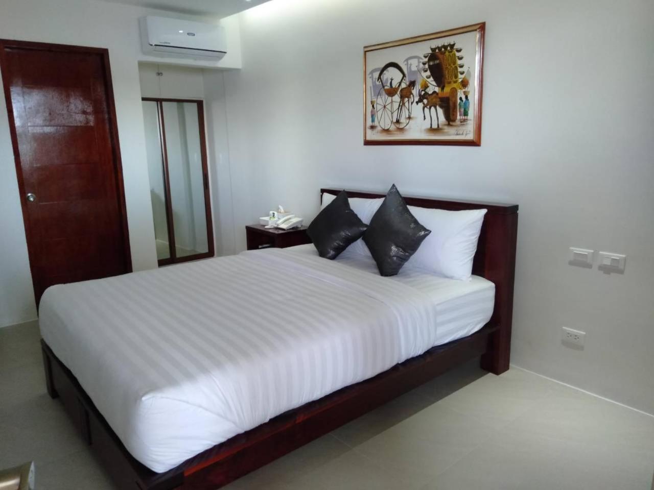 Nirvana Resort פוארטו גאלרה מראה חיצוני תמונה