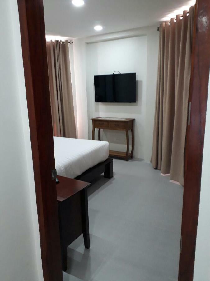 Nirvana Resort פוארטו גאלרה מראה חיצוני תמונה